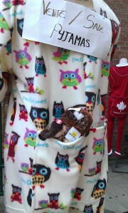 Owlie souvenir store pic 4