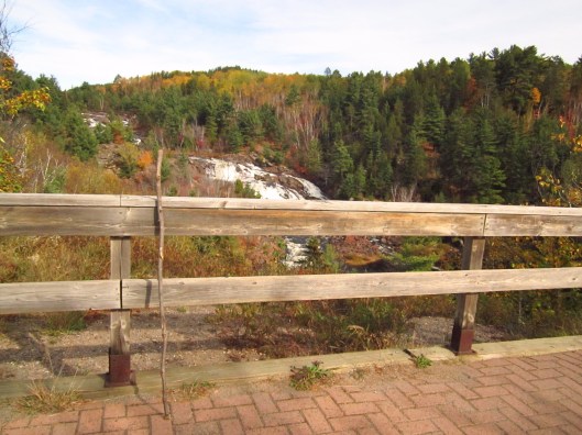 AY Jackson lookout at Onaping Falls